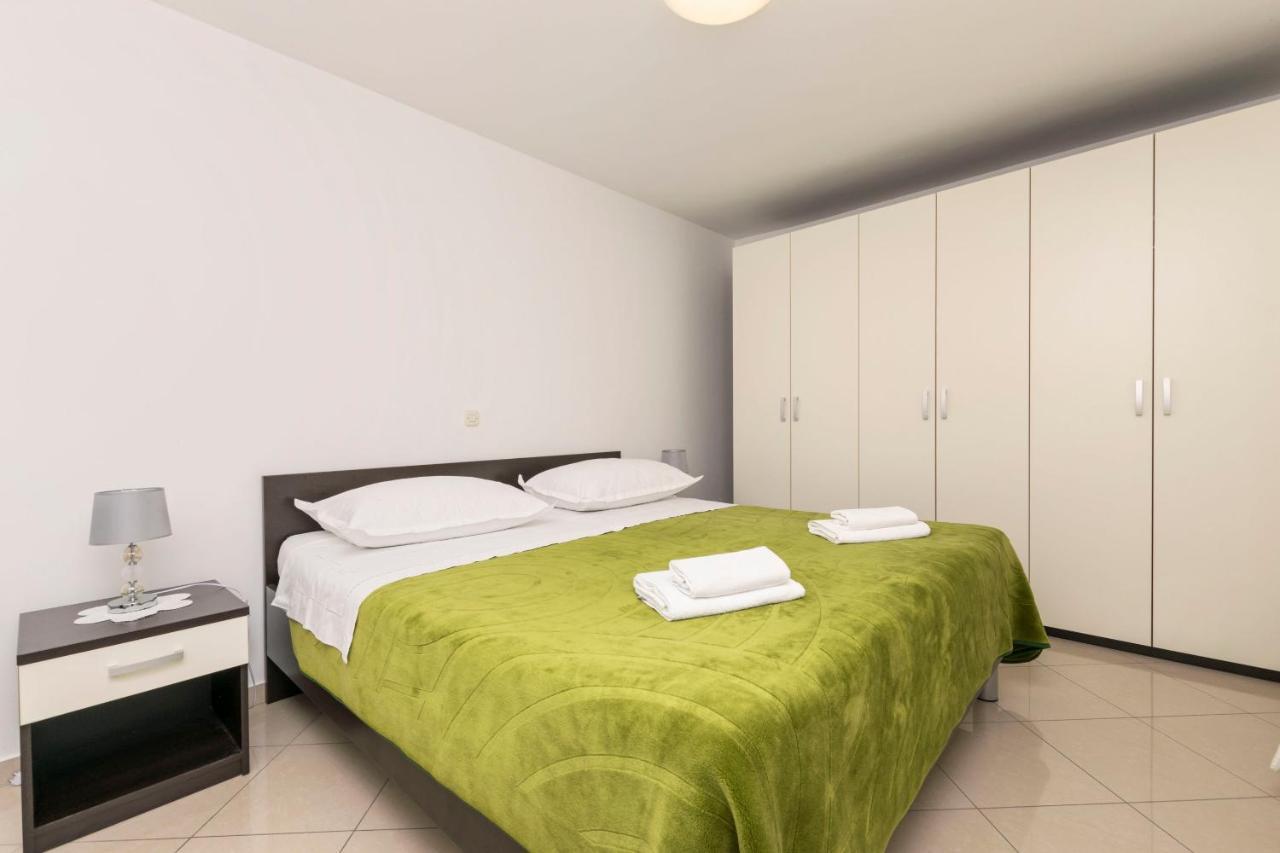 Apartments Maja Трогир Экстерьер фото